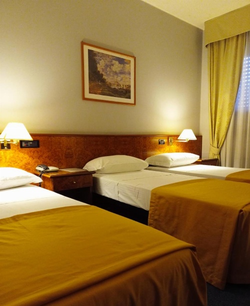 Hotel Motel Europa image 16